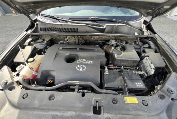 Toyota RAV4 LIMITED EDITION 150 cv D-CAT 4WD BVA * Caméra * Ecran * GPS * Attache Remorque