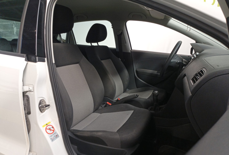 Volkswagen Polo 1.2 TDI 75ch  Confortline  / entretien à jour