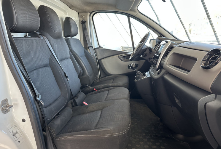 Renault Trafic  1.6 DCI 125 / L2H1 / Tva récupérable / Régulateur / Entretien Renault 