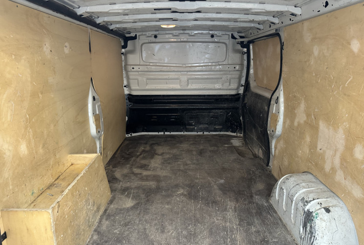 Renault Trafic  1.6 DCI 125 / L2H1 / Tva récupérable / Régulateur / Entretien Renault 