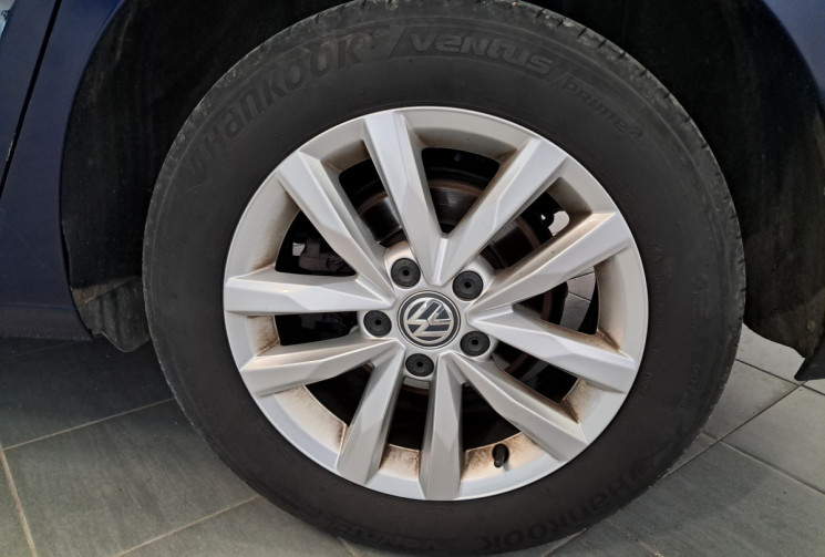 Volkswagen Touran 1.6 TDI 115 Confortline Business  - 2EME MAIN - CAMERA HAYON  MOTORISE - 