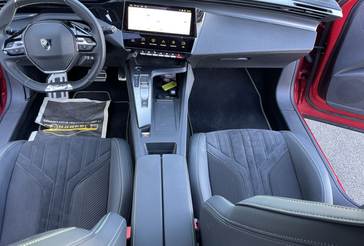 Peugeot 408 II 1.2 Puretec  EAT 8  Boite Automatique130 CV GT   