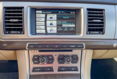 Jaguar XF (X250) Berline Phase 2 2.2 D 16V 190 cv Boîte auto DISTRI NEUVE 