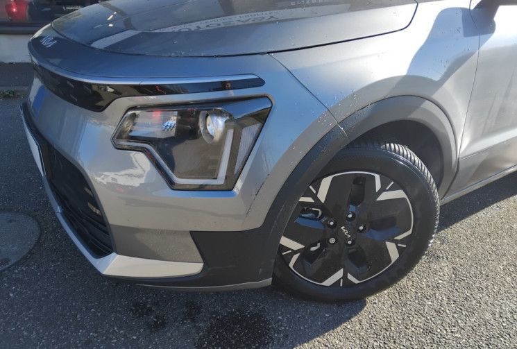 Kia Niro II Niro 64,8 kWh 204 cv - Première Main