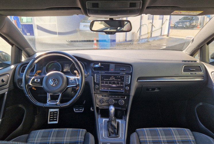 Volkswagen Golf VII GTE 1.4 tsi 204 Blue Motion DSG6