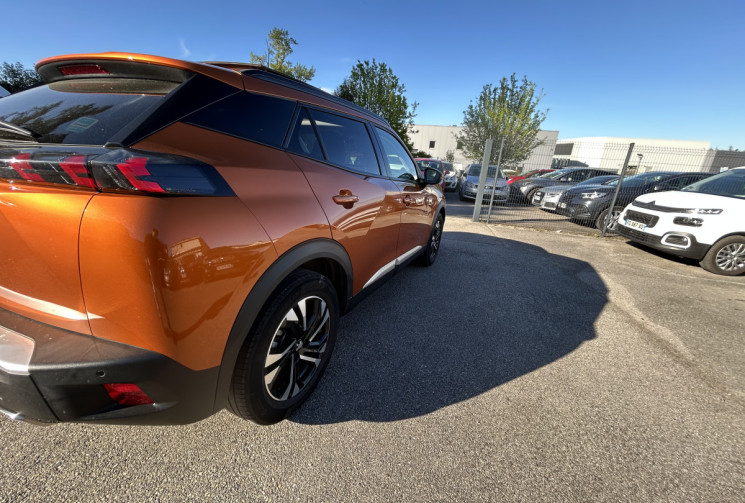 Peugeot 2008 1.2 / 130 CH / ALLURE / TOIT OUVRANT / TOUT A JOUR