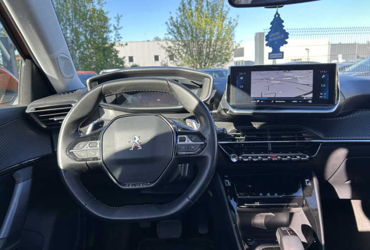 Peugeot 2008 1.2 / 130 CH / ALLURE / TOIT OUVRANT / TOUT A JOUR