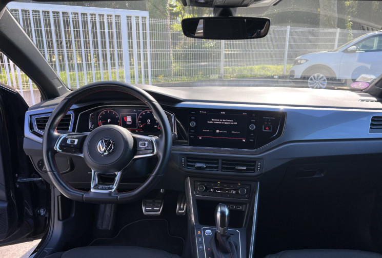 Volkswagen Polo GTI 2.0 TSI 200 DSG6 / Vidange DSG OK / Cockpit / Caméra / Keyless / DCC / LED / ACC