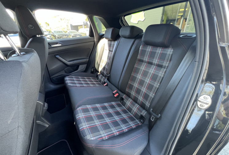 Volkswagen Polo GTI 2.0 TSI 200 DSG6 / Vidange DSG OK / Cockpit / Caméra / Keyless / DCC / LED / ACC