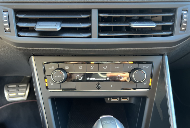 Volkswagen Polo GTI 2.0 TSI 200 DSG6 / Vidange DSG OK / Cockpit / Caméra / Keyless / DCC / LED / ACC