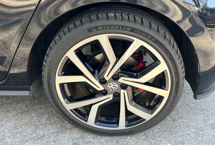 Volkswagen Polo GTI 2.0 TSI 200 DSG6 / Vidange DSG OK / Cockpit / Caméra / Keyless / DCC / LED / ACC