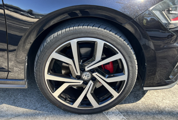 Volkswagen Polo GTI 2.0 TSI 200 DSG6 / Vidange DSG OK / Cockpit / Caméra / Keyless / DCC / LED / ACC