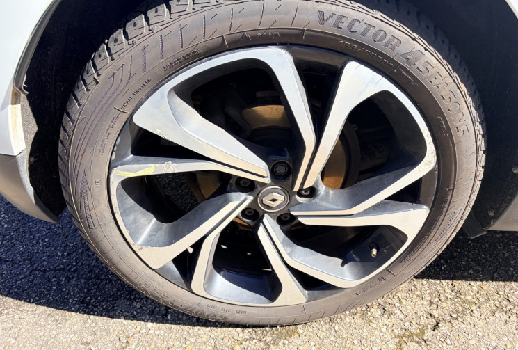 Renault Scénic IV 1.7 dCi 16V EDC6 120 cv  *HUD*Caméra de recul*Radar Av et AR*Virtual Cockpit