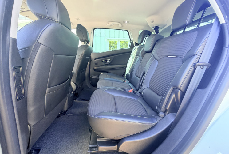 Renault Scénic IV 1.7 dCi 16V EDC6 120 cv  *HUD*Caméra de recul*Radar Av et AR*Virtual Cockpit