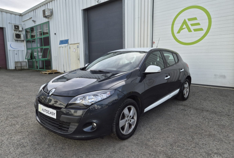 Renault Megane III 1.5 DCI FAP 110 CV - 5 PORTES - CLIM - DISTRIBUTION NEUVE 