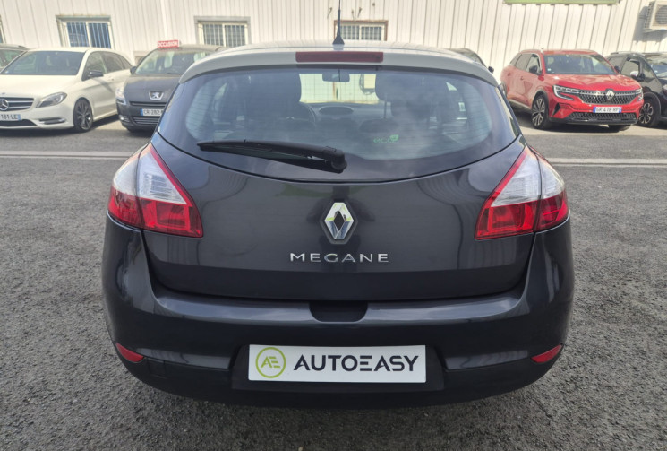 Renault Megane III 1.5 DCI FAP 110 CV - 5 PORTES - CLIM - DISTRIBUTION NEUVE 