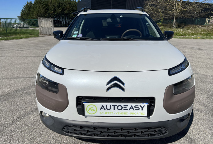 Citroën C4 CACTUS 1.2 PureTech 110Ch Shine Edition / Distribution à jour
