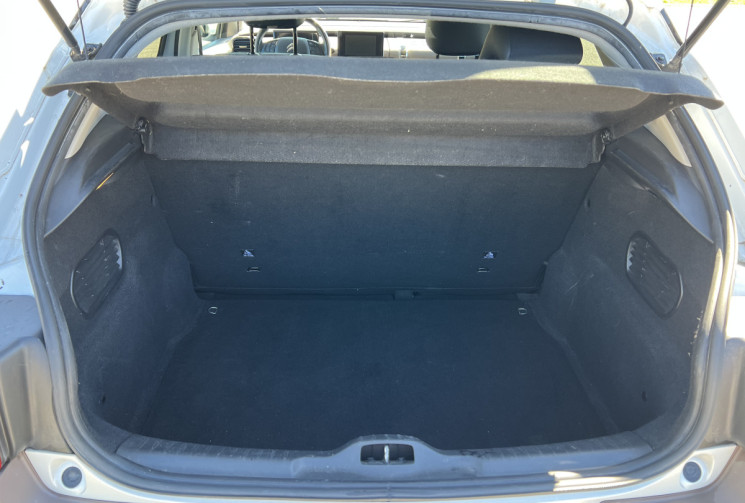 Citroën C4 CACTUS 1.2 PureTech 110 Shine Edition / Distribution à jour