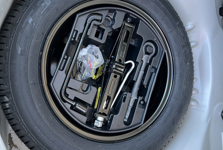 Citroën C4 CACTUS 1.2 PureTech 110Ch Shine Edition / Distribution à jour