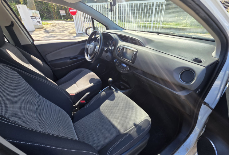 Toyota Yaris yaris 1.5 vvti 16v hsd hybrid 100 cv DYNAMIC