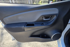 Toyota Yaris yaris 1.5 vvti 16v hsd hybrid 100 cv DYNAMIC