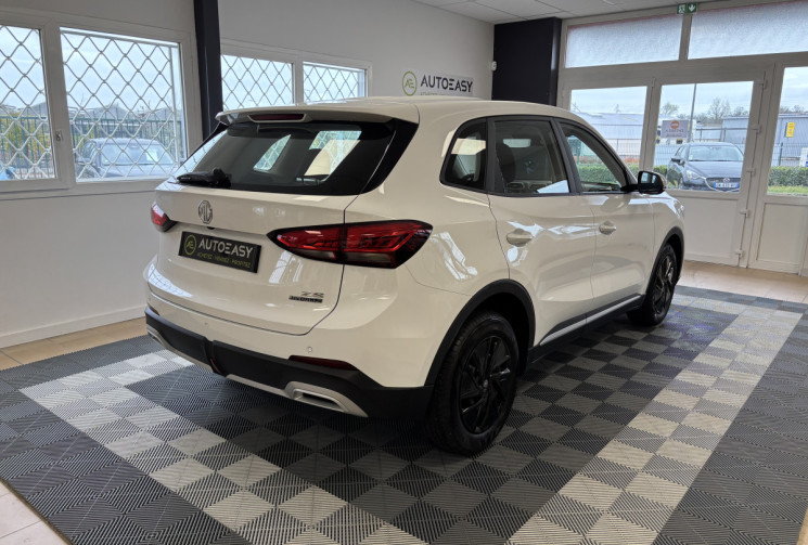 MG ZS 1.5 197 HYBRID+ STANDARD / 1ERE MAIN