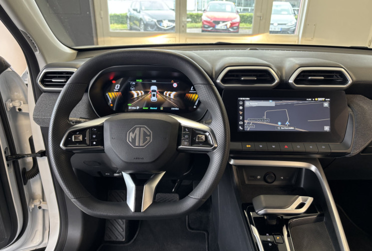 MG ZS 1.5 197 HYBRID+ STANDARD / 1ERE MAIN