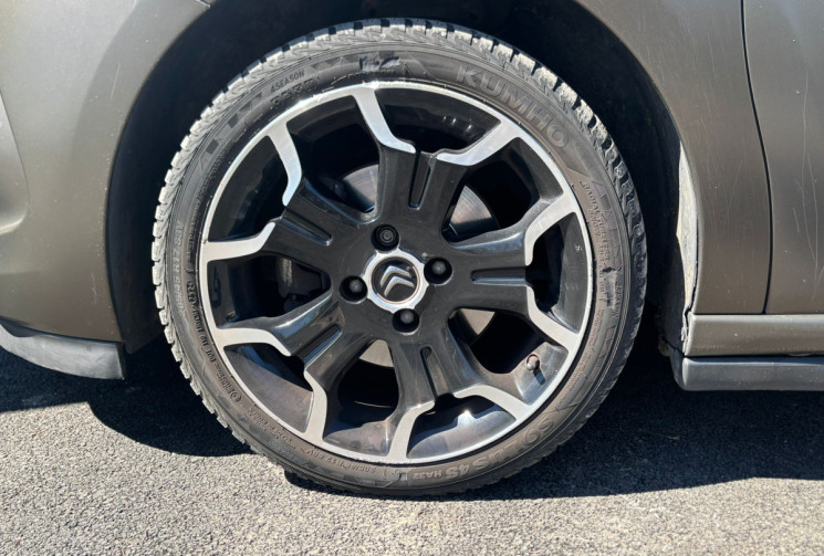 Citroën DS3 1.6 THP 156ch Black Mat