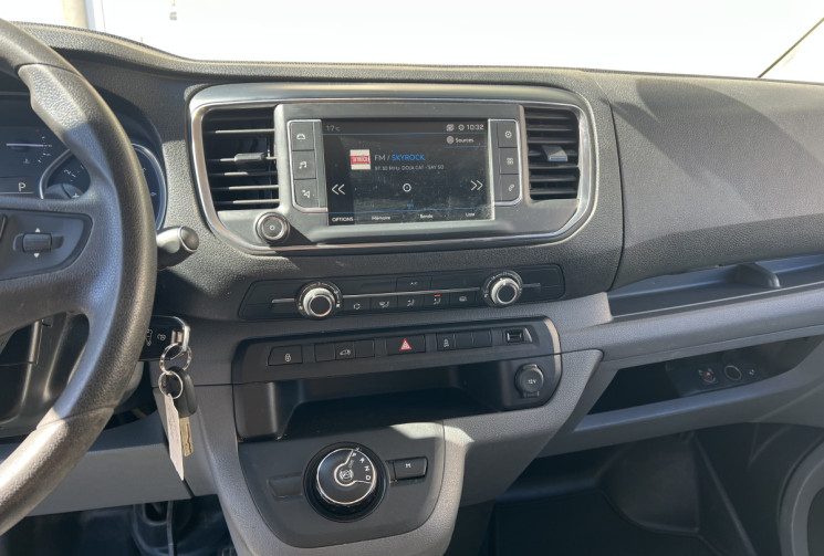 Peugeot Expert 2.0 Blue HDi Fourgon moyen EAT6 180 cv Boîte auto