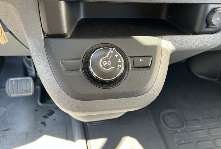 Peugeot Expert 2.0 Blue HDi Fourgon moyen EAT6 180 cv Boîte auto