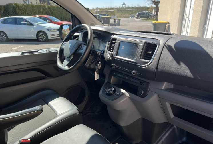 Peugeot Expert 2.0 Blue HDi Fourgon moyen EAT6 180 cv Boîte auto