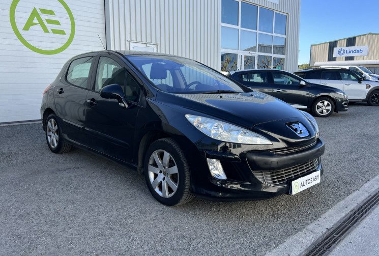 Peugeot 308 1.6 HDi Blue Lion * Premium Pack * 110 CV * Toit Pano * Radars de recul * 5p