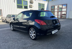 Peugeot 308 1.6 HDi Blue Lion * Premium Pack * 110 CV * Toit Pano * Radars de recul * 5p