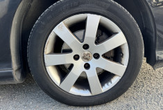 Peugeot 308 1.6 HDi Blue Lion * Premium Pack * 110 CV * Toit Pano * Radars de recul * 5p