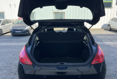 Peugeot 308 1.6 HDi Blue Lion * Premium Pack * 110 CV * Toit Pano * Radars de recul * 5p