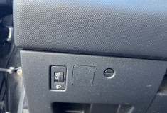 Peugeot 308 1.6 HDi Blue Lion * Premium Pack * 110 CV * Toit Pano * Radars de recul * 5p