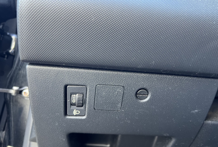 Peugeot 308 1.6 HDi Blue Lion * Premium Pack * 110 CV * Toit Pano * Radars de recul * 5p