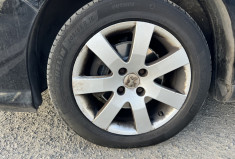 Peugeot 308 1.6 HDi Blue Lion * Premium Pack * 110 CV * Toit Pano * Radars de recul * 5p