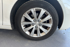 Peugeot 308  SW 1.2 Puretech 110 Style / Bel état intérieur-extérieur / Prévoir courroie 