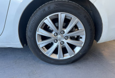 Peugeot 308  SW 1.2 Puretech 110 Style / Bel état intérieur-extérieur / Prévoir courroie 