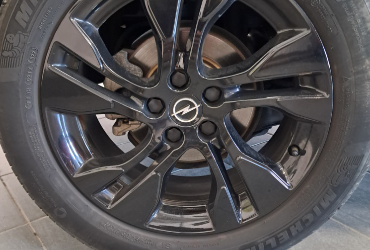 Opel Grandland 1.5 D 130 GS  BVA8 - SUIVI ENTRETIEN -