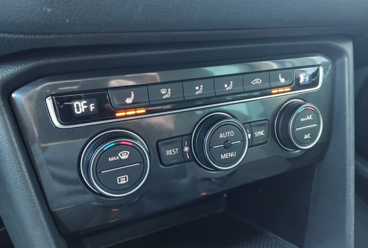 Volkswagen Tiguan 2.0 TDI 150 cv Sound - Sièges Chauffants 