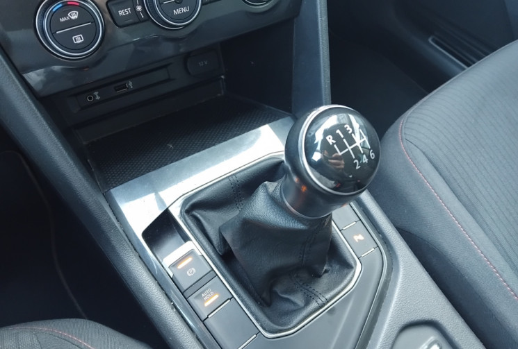 Volkswagen Tiguan 2.0 TDI 150 cv Sound - Sièges Chauffants 