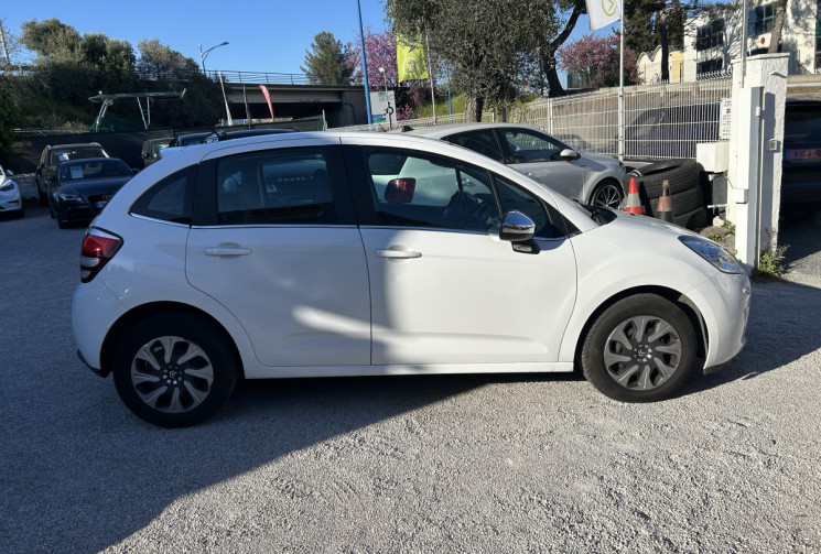 Citroën C3 II (2) 1.6 BLUEHDI 100 Ch BUSINESS * 1ER MAIN * 