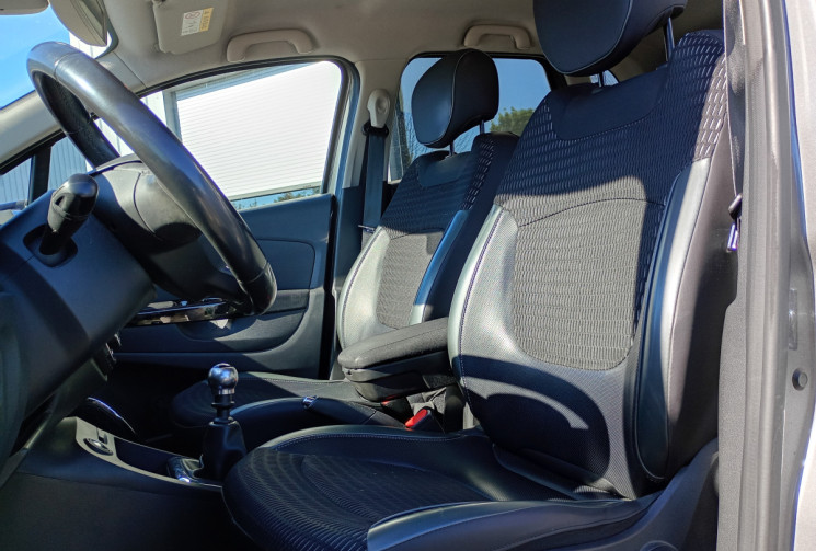 Renault Captur 1.5 DCI 110cv Intens