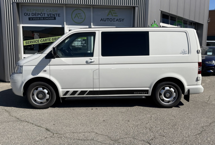 Volkswagen Transporter T5 2.5 tdi 130 PRO CAB - look édition