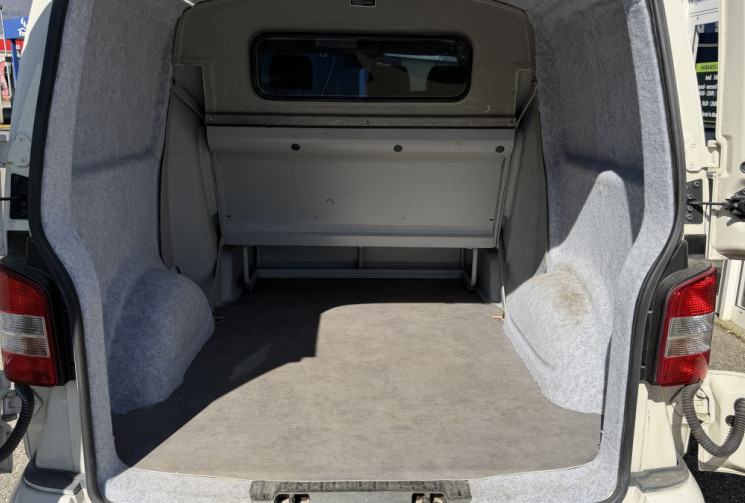 Volkswagen Transporter T5 2.5 tdi 130 PRO CAB - look édition