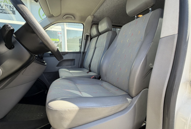 Volkswagen Transporter T5 2.5 tdi 130 PRO CAB - look édition