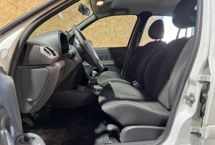 Renault Clio Campus GARANTIE 1 AN 5 Portes 1.2 i GPL eco2 60 cv 