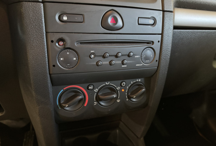 Renault Clio Campus GARANTIE 1 AN 5 Portes 1.2 i GPL eco2 60 cv 